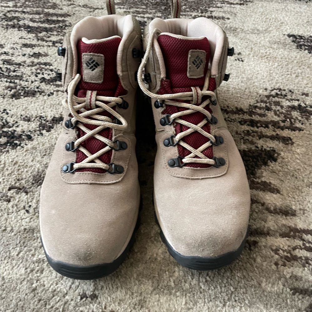 Colombia men hiking boots